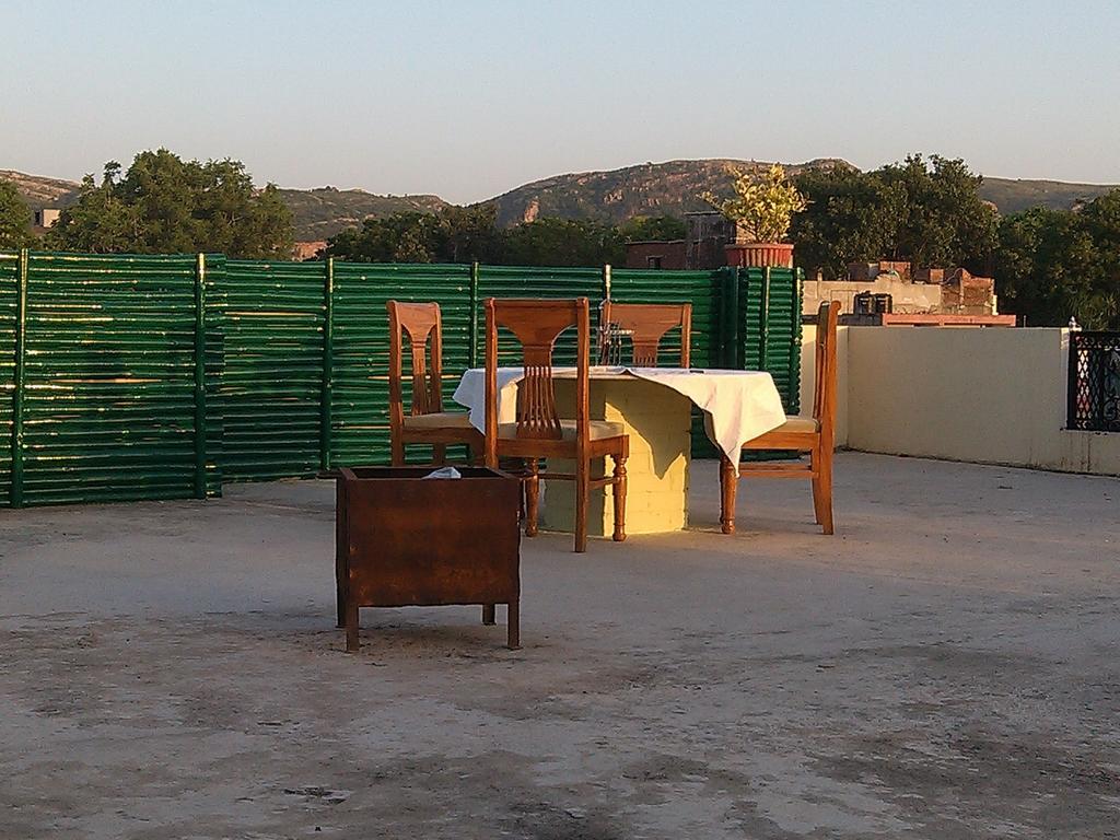 Ranthambore Tiger Home Sawai Madhopur Exterior photo
