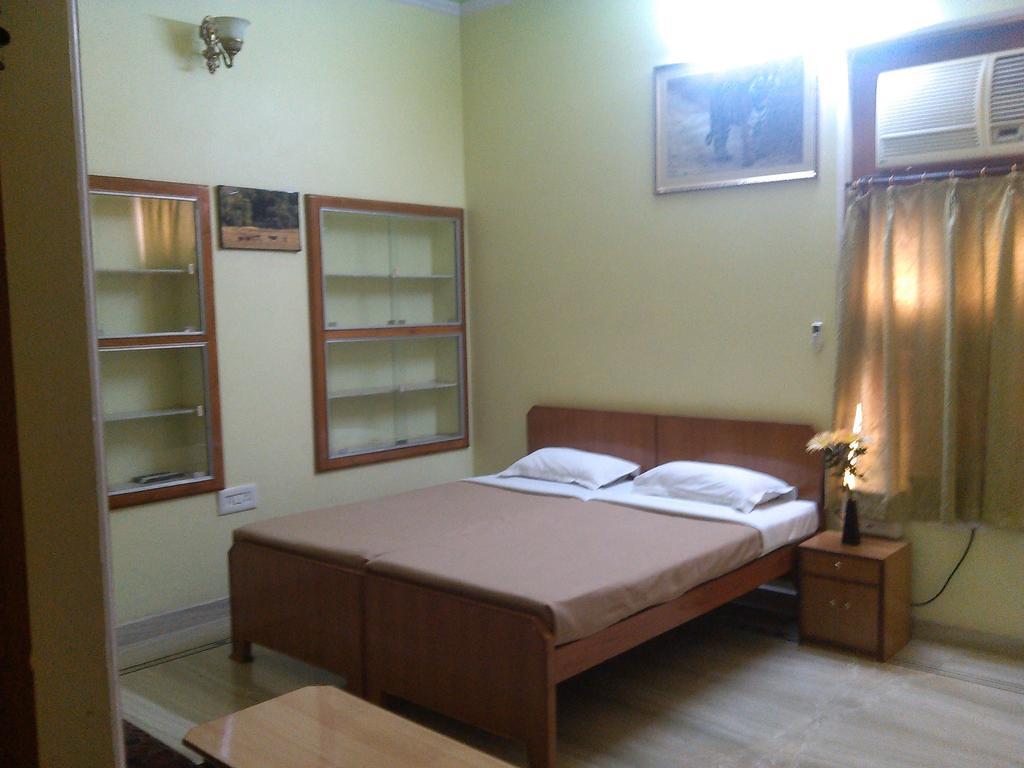 Ranthambore Tiger Home Sawai Madhopur Exterior photo