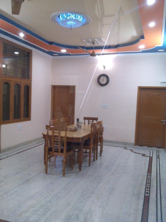 Ranthambore Tiger Home Sawai Madhopur Exterior photo