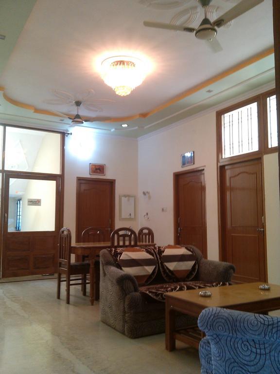 Ranthambore Tiger Home Sawai Madhopur Exterior photo