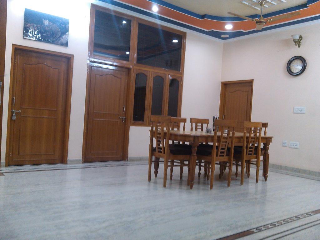 Ranthambore Tiger Home Sawai Madhopur Exterior photo